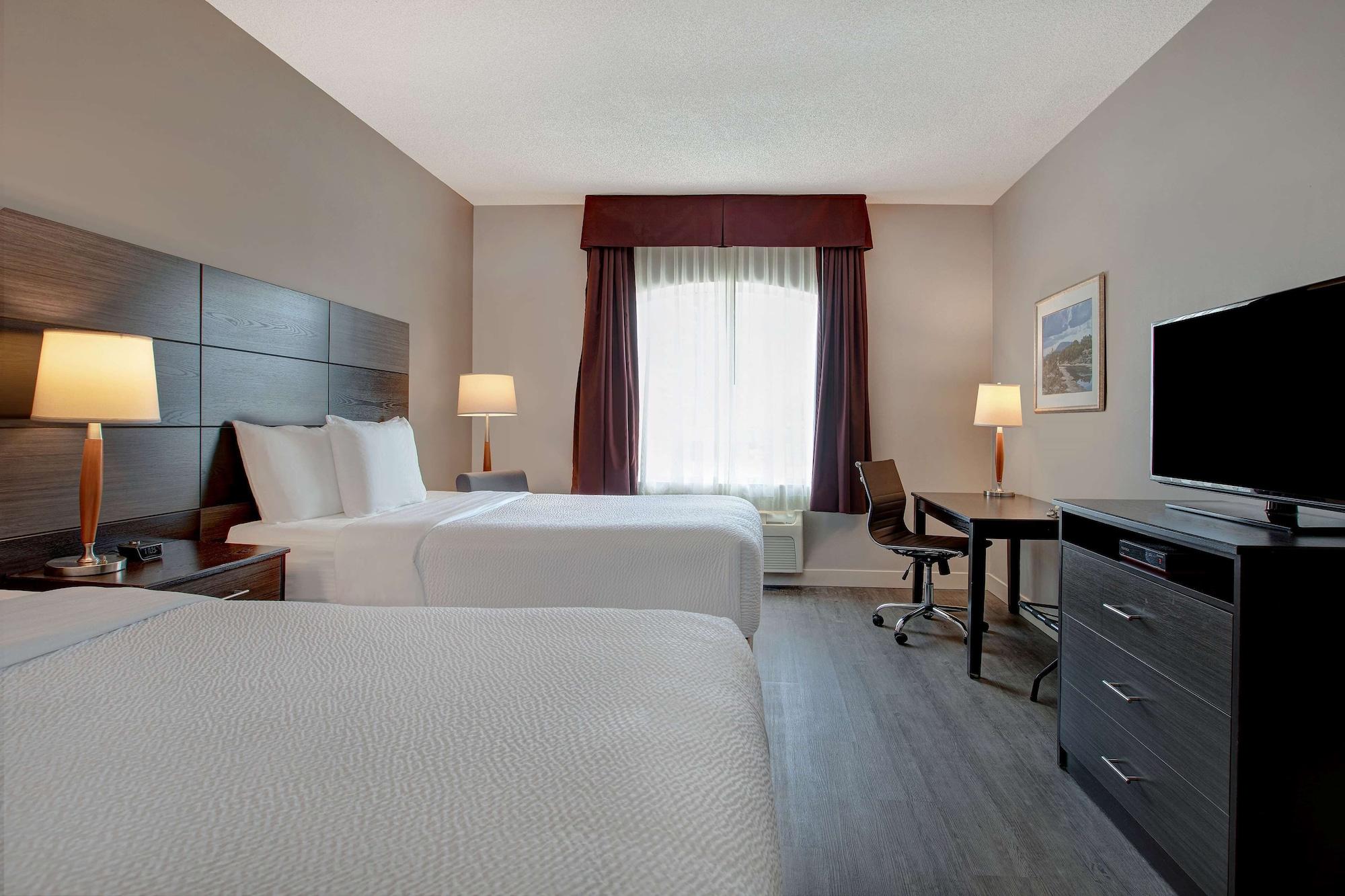 Days Inn & Suites By Wyndham Collingwood Exterior foto